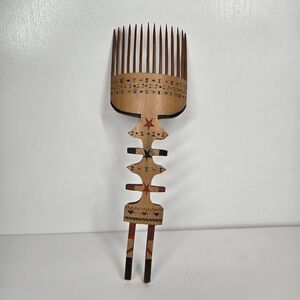 Vintage Hand Carved‎ Wooden Hair Pick Comb Hand Painted Unique Star Design